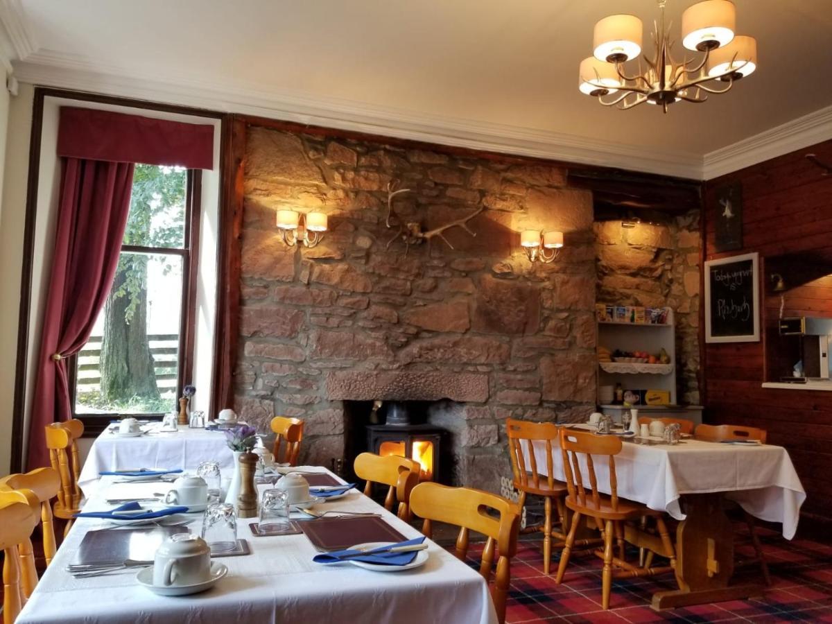 Glenan Lodge Self Catering Tomatin Екстериор снимка