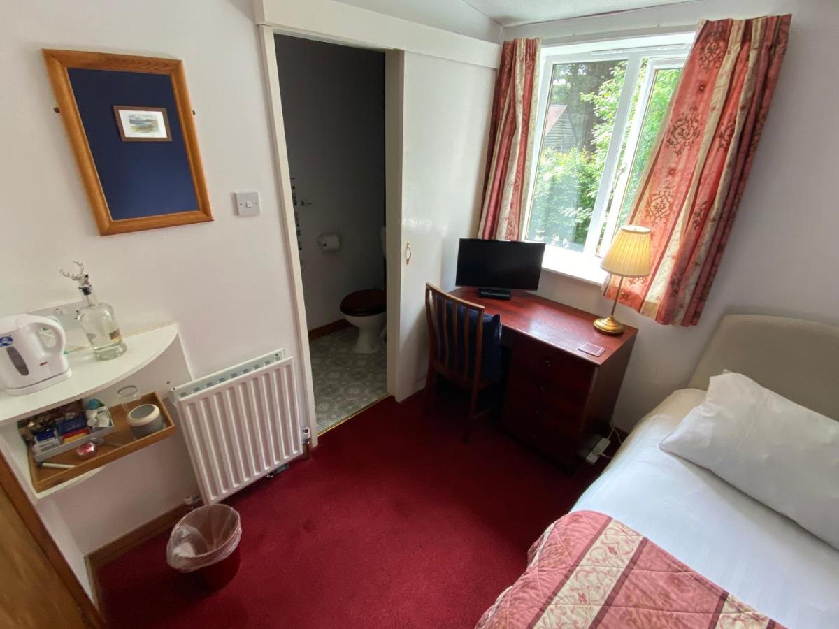 Glenan Lodge Self Catering Tomatin Екстериор снимка